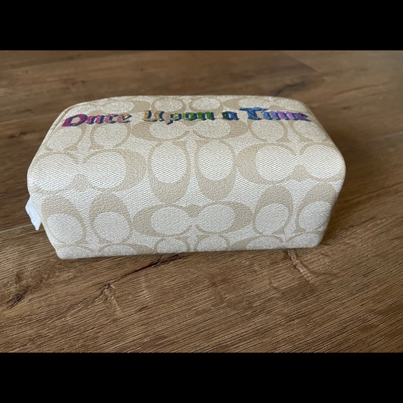 COACH-NWT Disney Cosmetics Bag-“Once Upon A Time” - Picture 8 of 13